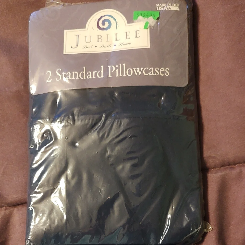 Jubilee Navy Pillowcases - 2 Standard Pack